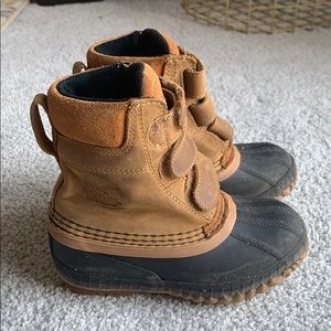 Little kids Sorel boots